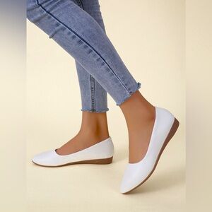 NWOT White Ballet Flats Women’s Minimalist Elegant Round Toe Flat Shoes, 8